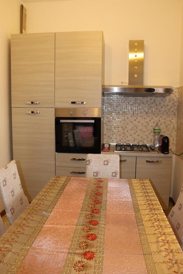 Casa Andreea Vicino Al Centro Di Olbia Iun R5904 Apartment Exterior photo